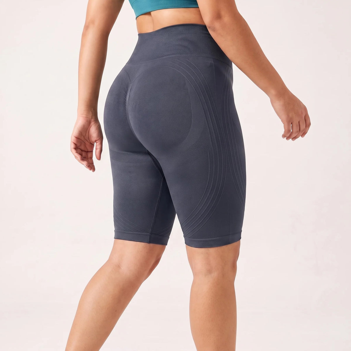 Sculpt Shorts · No Ride-Up